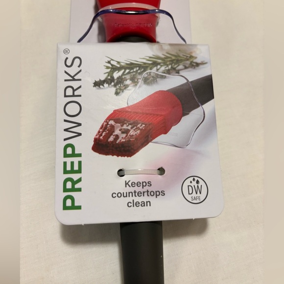 Progressive 11” silicone dripless basting brush. - Picture 3 of 6